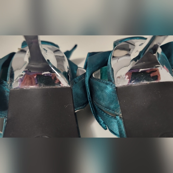 Fioni Satin Heels - Picture 7 of 7